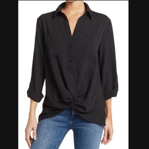 NWOT Everleigh XL Twist Front Patch Pocket Blouse